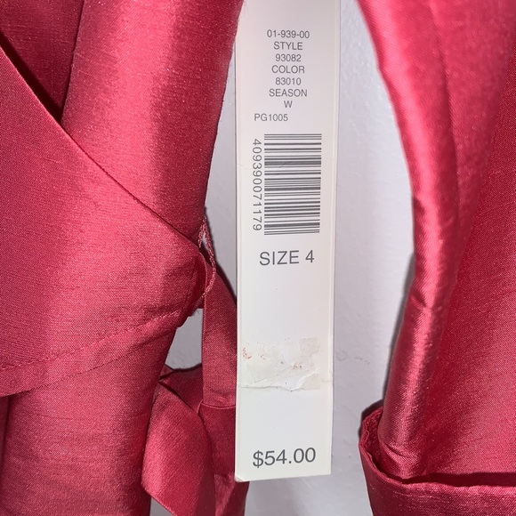 Kate Hill Silk Blazer - Picture 3 of 5